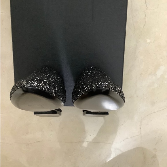 Saint Laurent Slip on’s - Picture 6 of 7